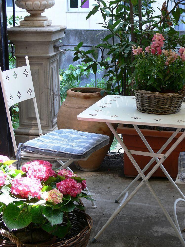 Inn The Garden Κατάνια Εξωτερικό φωτογραφία